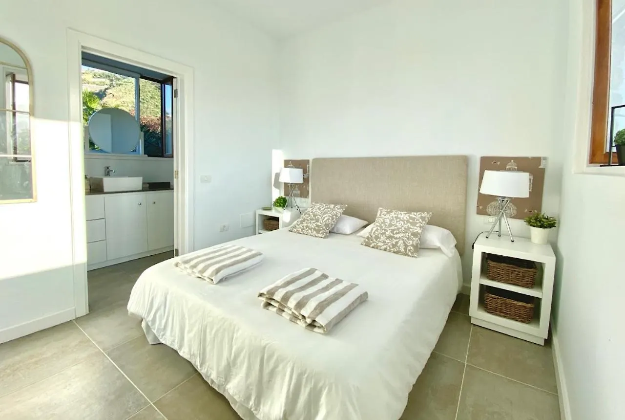 Vila Casa Lava Luminosa Y Con Magnificas Vistas La Orotava